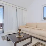 Maki Exclusive Apartment *